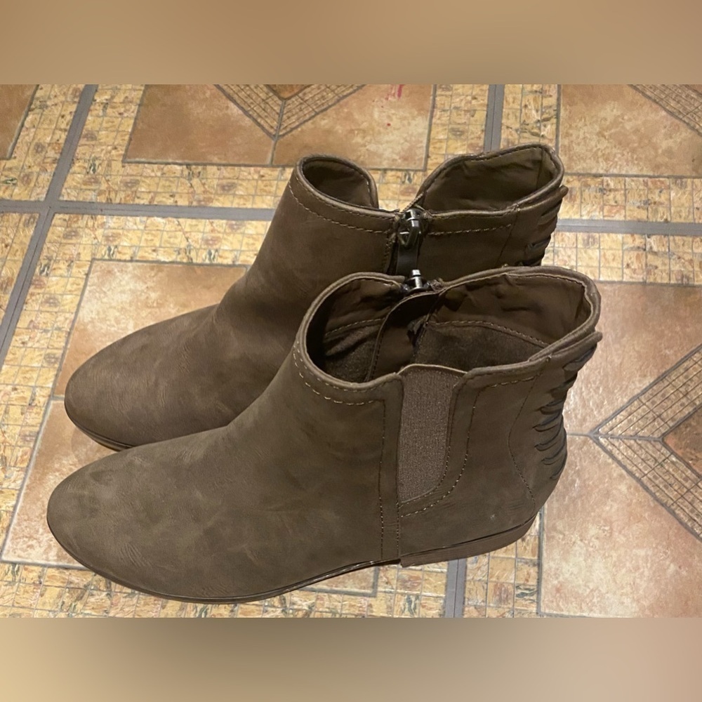 Limelight boots